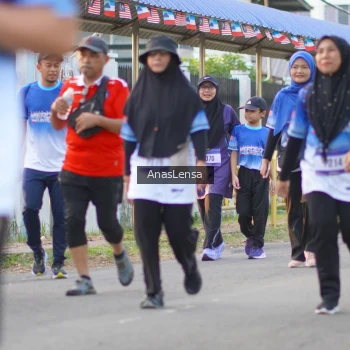 Runner Photo 3463466