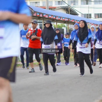 Runner Photo 3463468