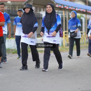 Runner Photo 3463486