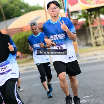 Runner Photo 3463493