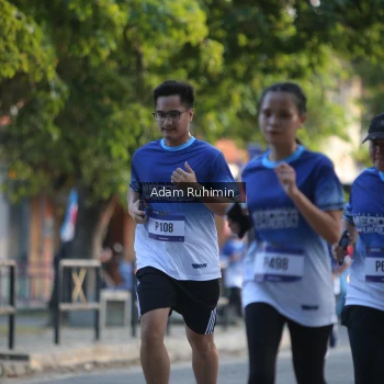 Runner Photo 3463504