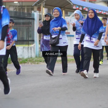 Runner Photo 3463517