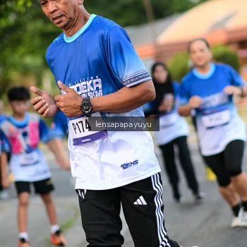 Runner Photo 3463519