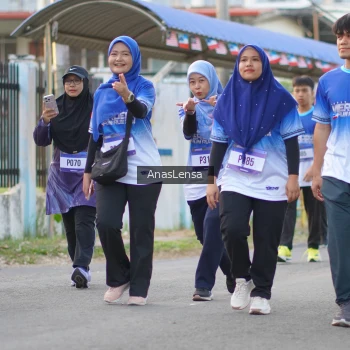 Runner Photo 3463523
