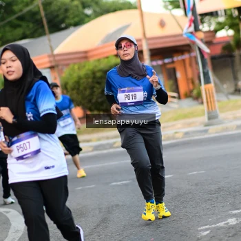 Runner Photo 3463554