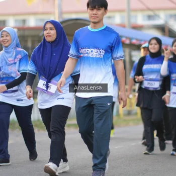 Runner Photo 3463559