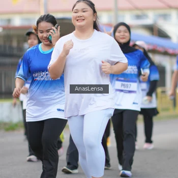 Runner Photo 3463569