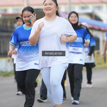 Runner Photo 3463571