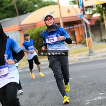 Runner Photo 3463589