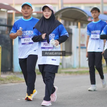 Runner Photo 3463614