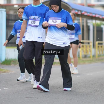 Runner Photo 3463636