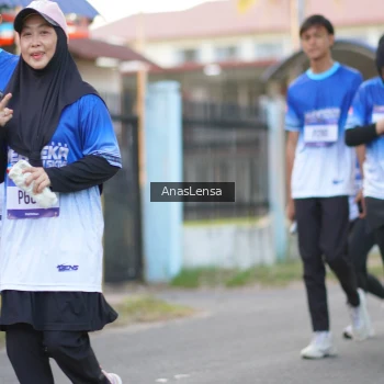 Runner Photo 3463650