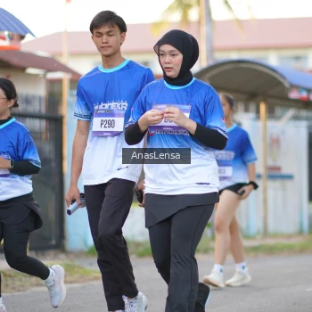 Runner Photo 3463655