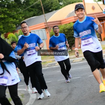 Runner Photo 3463671