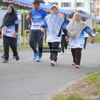 Runner Photo 3463676