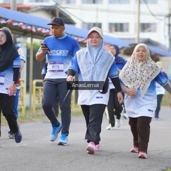 Runner Photo 3463677