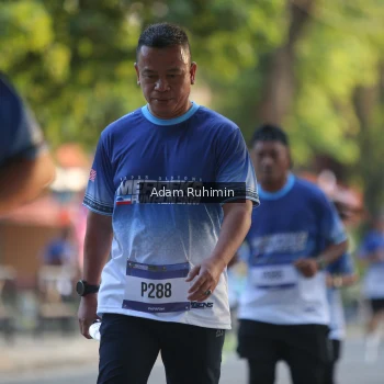 Runner Photo 3463686