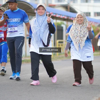 Runner Photo 3463705