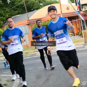 Runner Photo 3463730