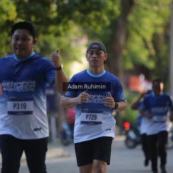 Runner Photo 3463737