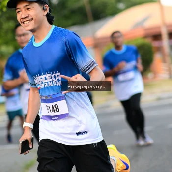 Runner Photo 3463747