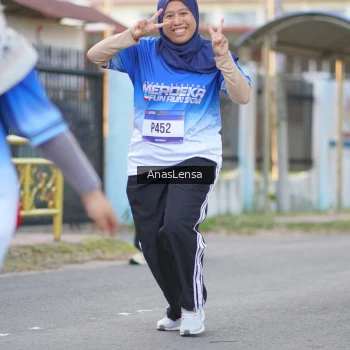 Runner Photo 3463753