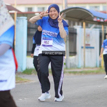 Runner Photo 3463755