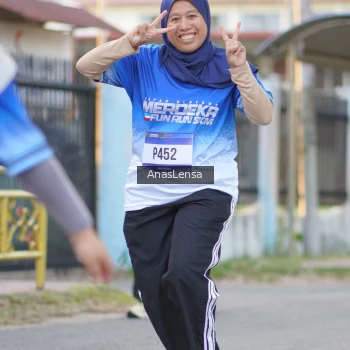 Runner Photo 3463756