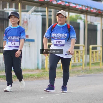 Runner Photo 3463766