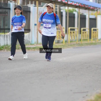Runner Photo 3463787