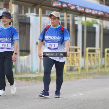 Runner Photo 3463788