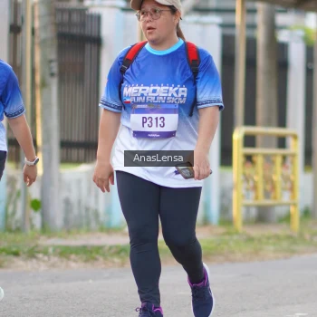 Runner Photo 3463798