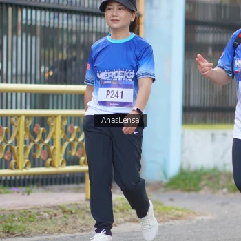 Runner Photo 3463804