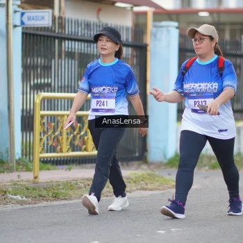 Runner Photo 3463805