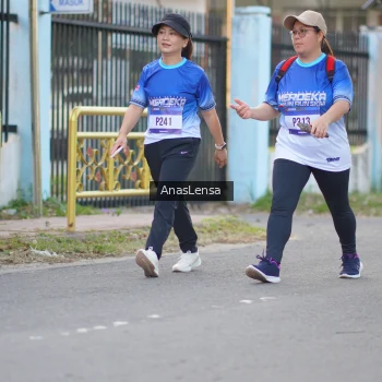 Runner Photo 3463806