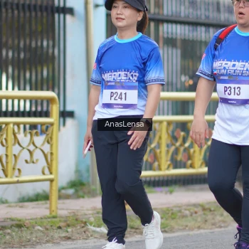 Runner Photo 3463812