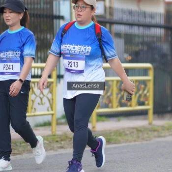 Runner Photo 3463818