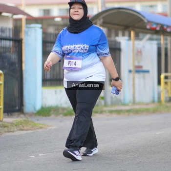 Runner Photo 3463857
