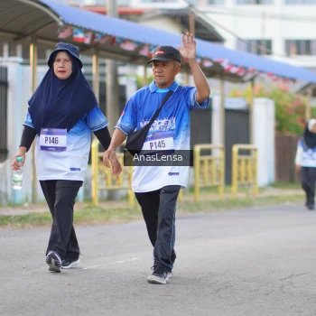 Runner Photo 3463866