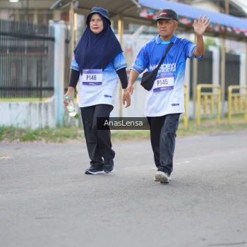Runner Photo 3463889