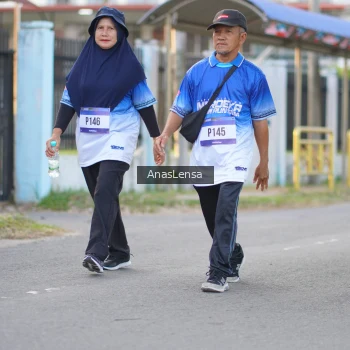 Runner Photo 3463908
