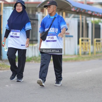 Runner Photo 3463911