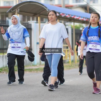 Runner Photo 3463924