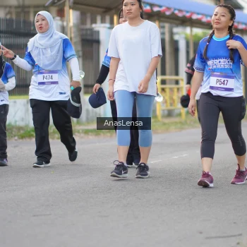 Runner Photo 3463938