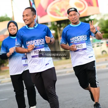 Runner Photo 3463944