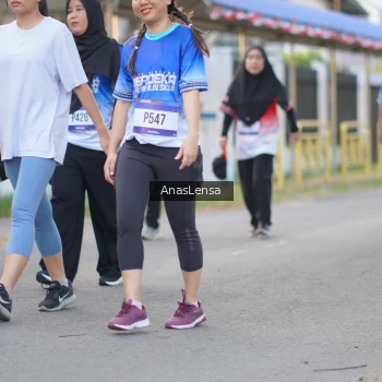 Runner Photo 3463983