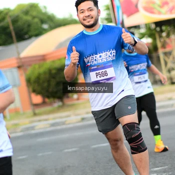 Runner Photo 3463995