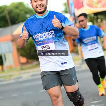 Runner Photo 3463999