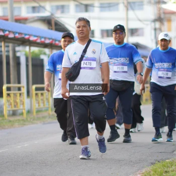 Runner Photo 3464008