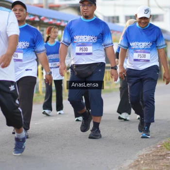Runner Photo 3464050